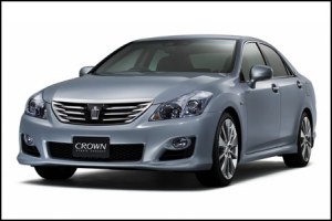 133-toyota-crown-images2